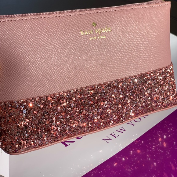 ✨Kate Spade Little Shiloh Cosmetic Bag - Picture 5 of 8